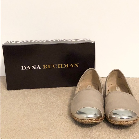 Dana Buchman Shoes - Dana Buchman woman’s gently worn shoes
